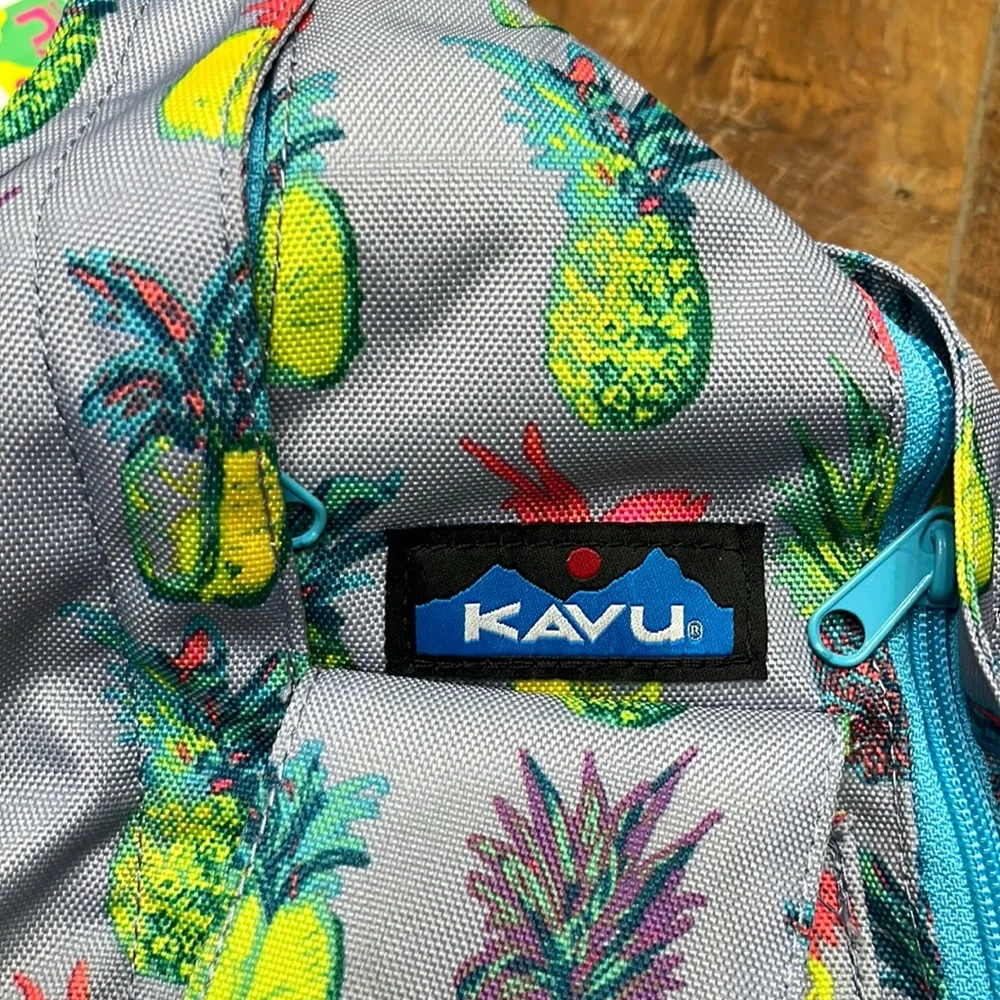Kavu Rope Sling Bag-NWT